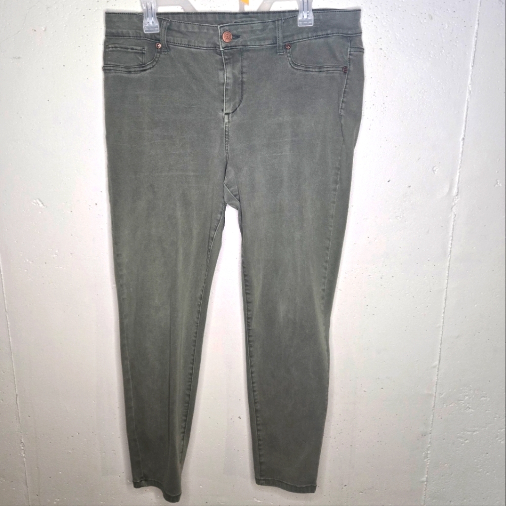 Women's Maurices Muted green jeans